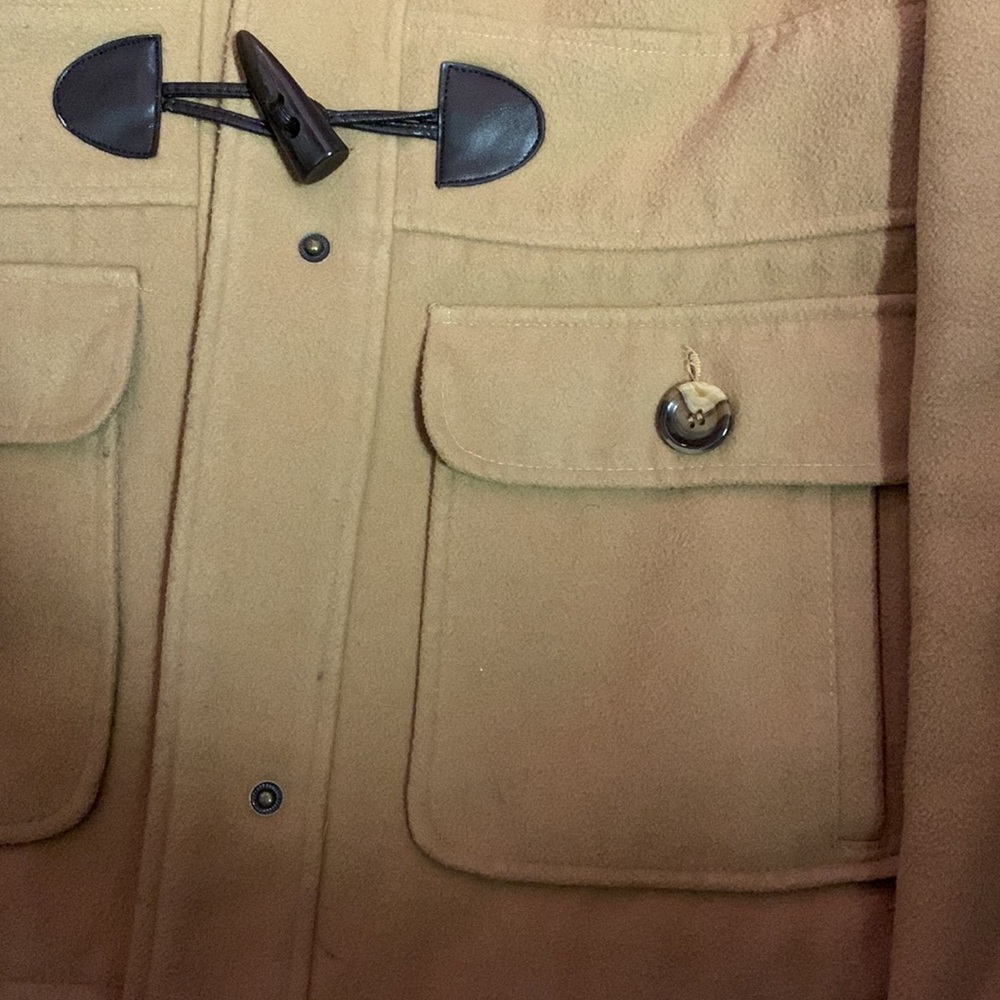 Tan coat - Picture 6 of 8